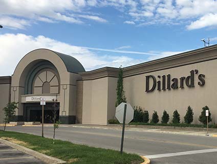 Dillard's Oak Park Center Overland Park Kansas